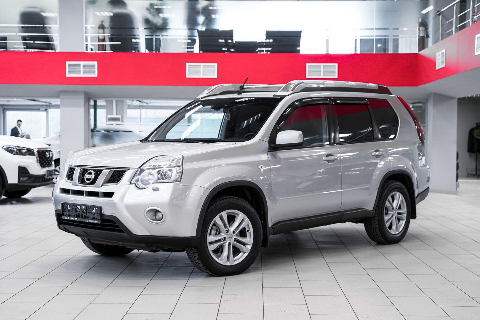 Nissan X-Trail 2012, серебряный, ДЦ Орехово
