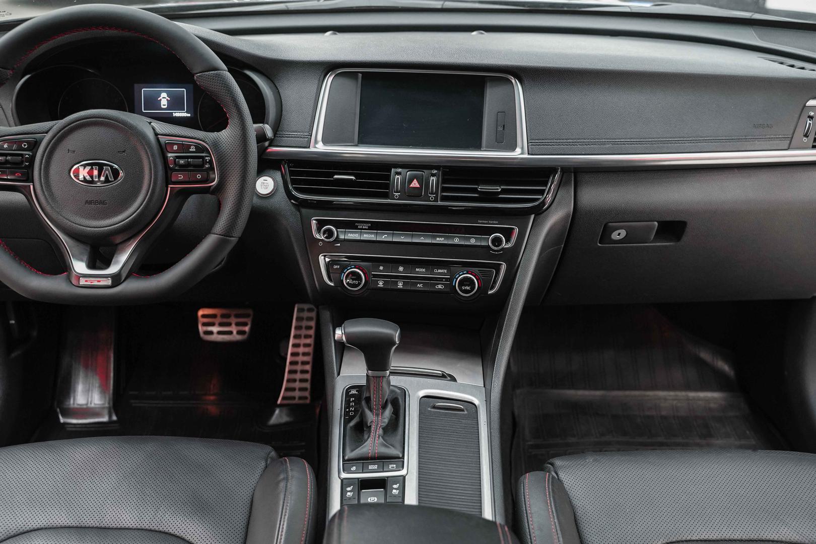 Kia Optima 2018, черный, ДЦ Орехово