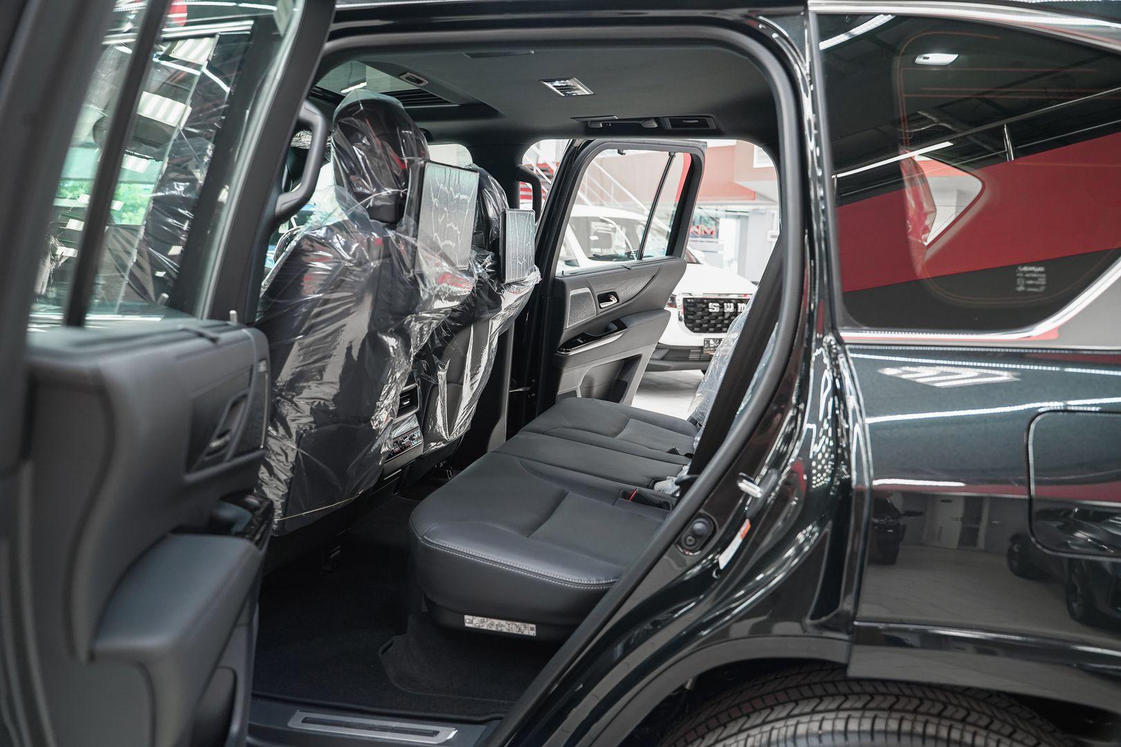 Lexus LX 2025, черный, ДЦ Орехово