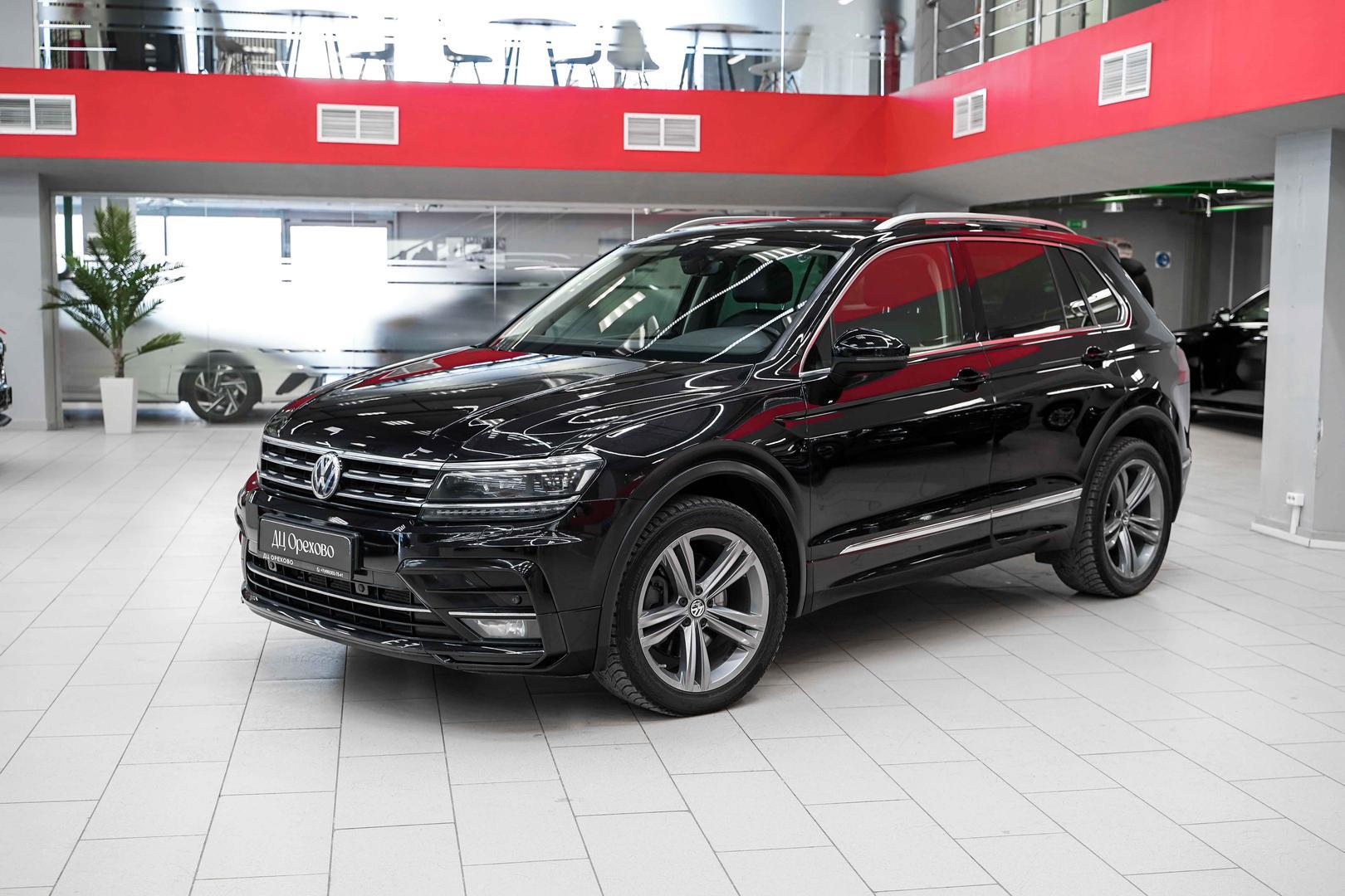 Volkswagen Tiguan 2018, черный, ДЦ Орехово