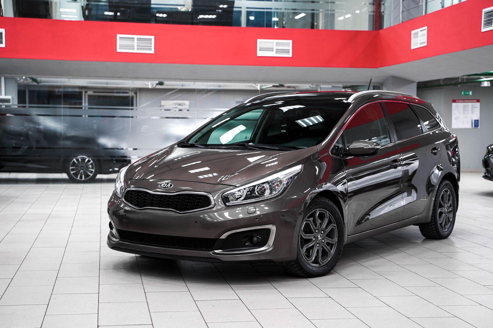 Kia Ceed 2016, коричневый, ДЦ Орехово