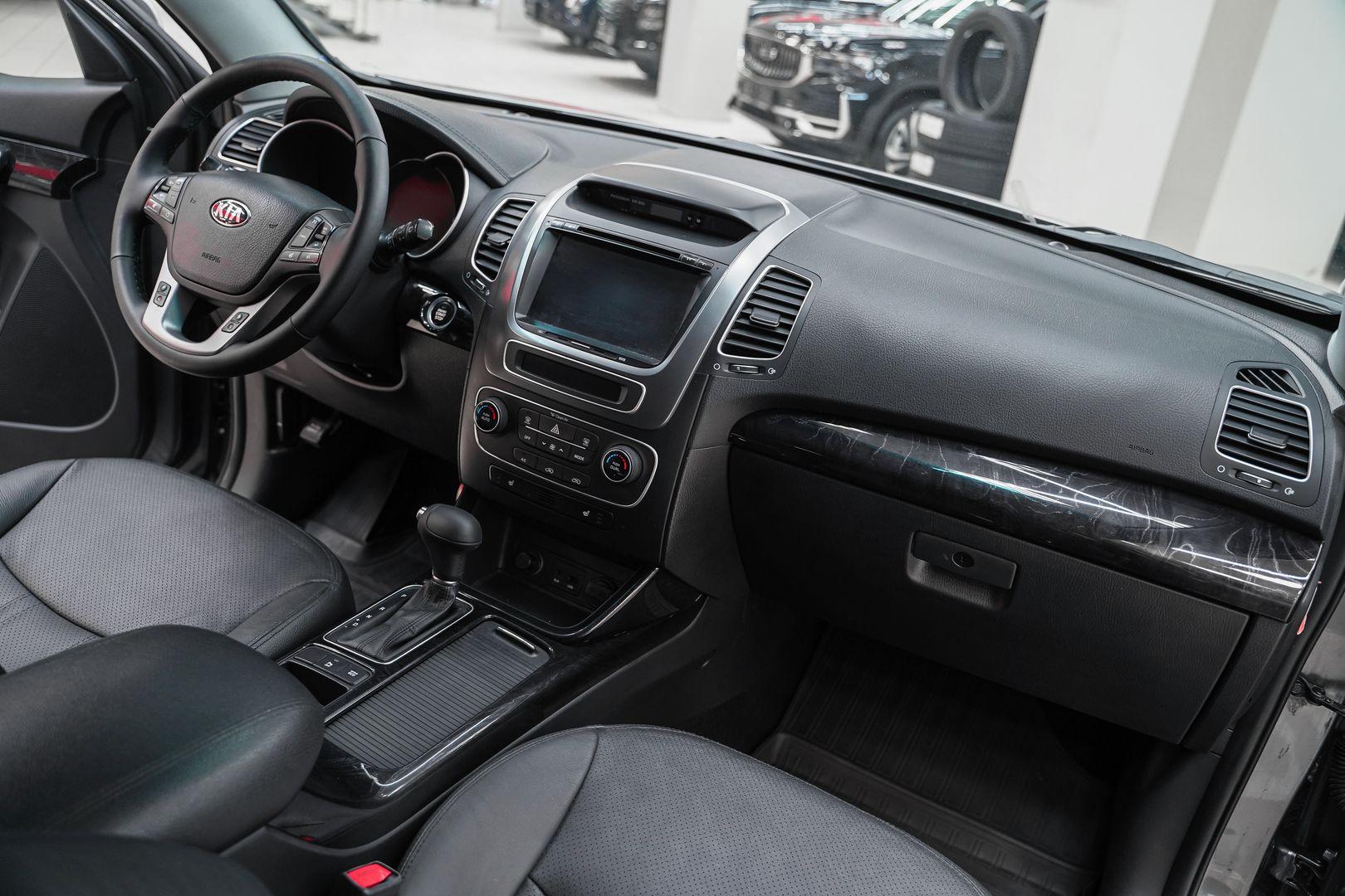 Kia Sorento 2014, серый, ДЦ Орехово