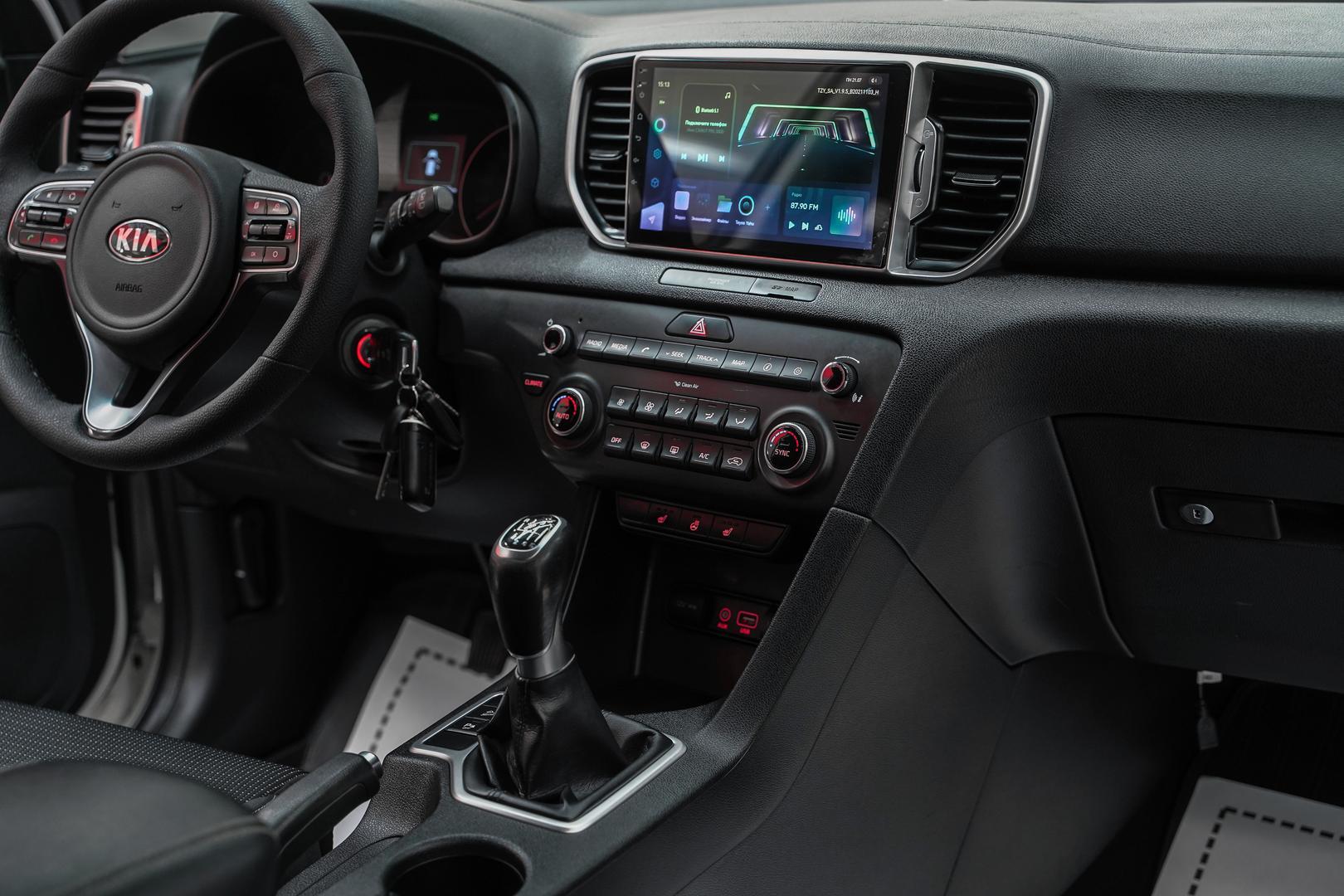 Kia Sportage 2016, белый, ДЦ Орехово