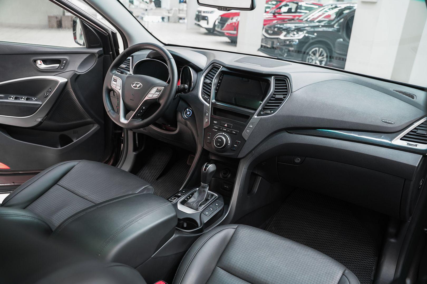 Hyundai Santa Fe 2012, коричневый, ДЦ Орехово
