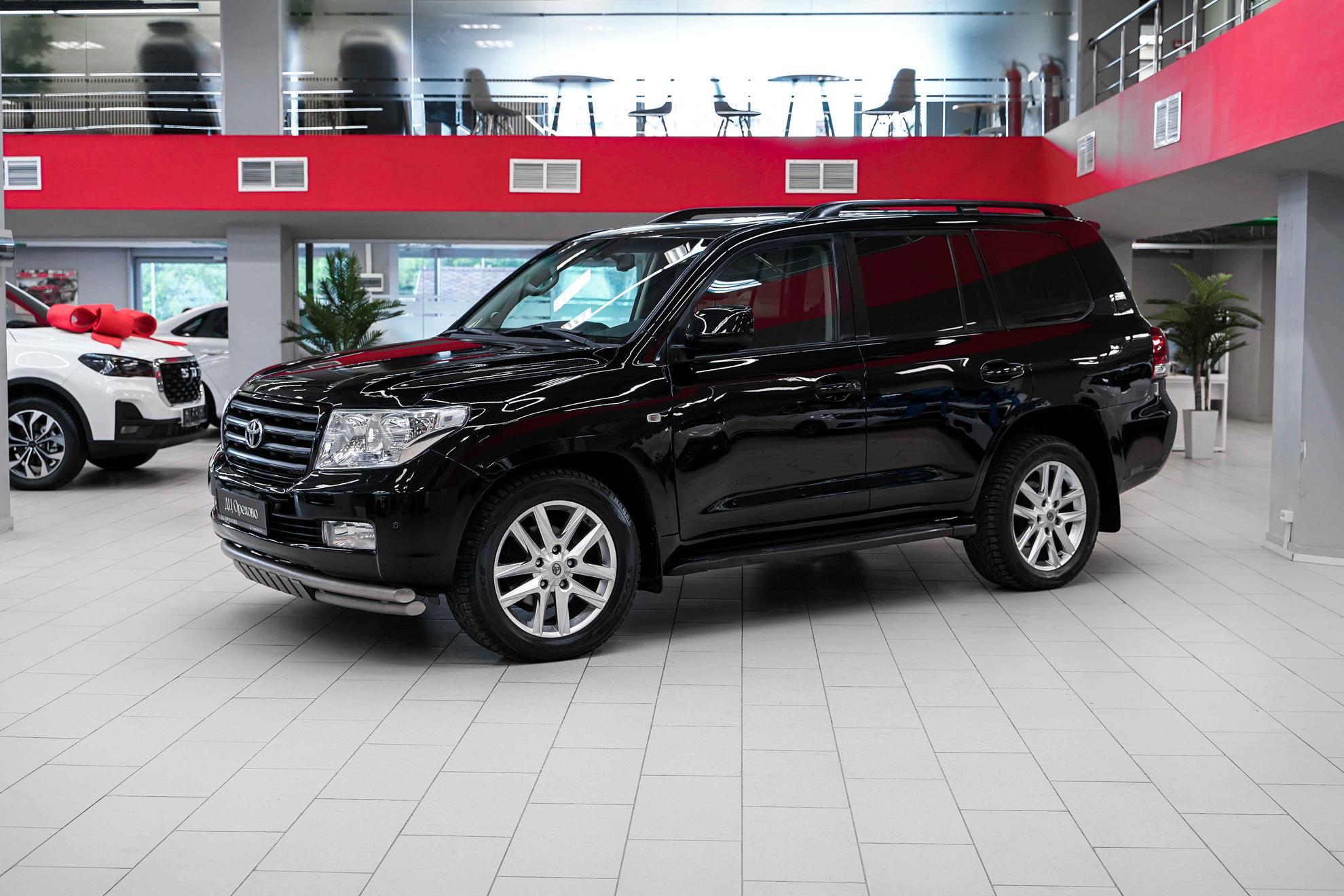 Toyota Land Cruiser 2008, черный, ДЦ Орехово
