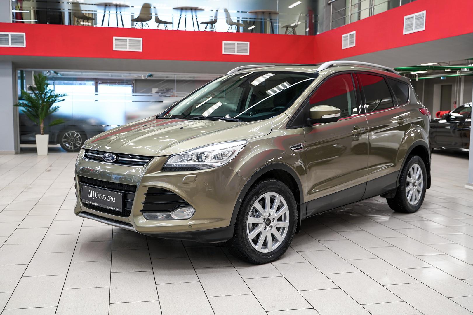 Ford Kuga 2013, зеленый, ДЦ Орехово