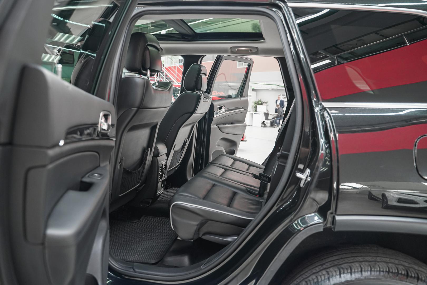 Jeep Grand Cherokee 2012, черный, ДЦ Орехово