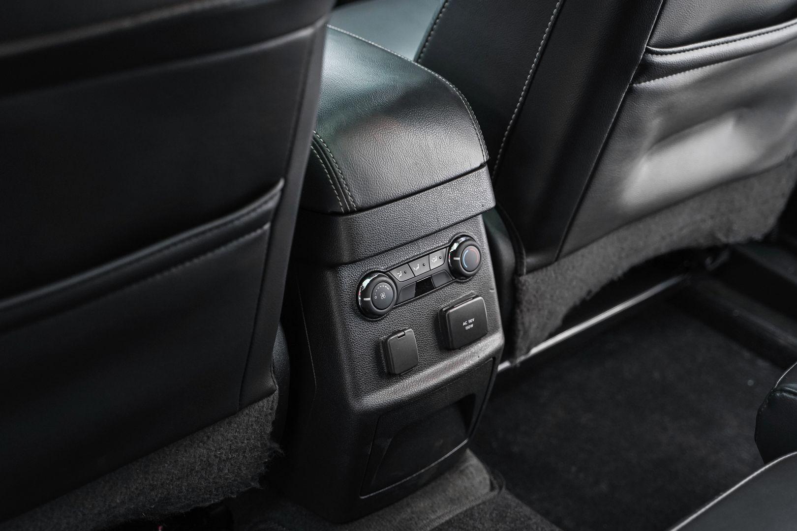 Ford Explorer 2014, белый, ДЦ Орехово