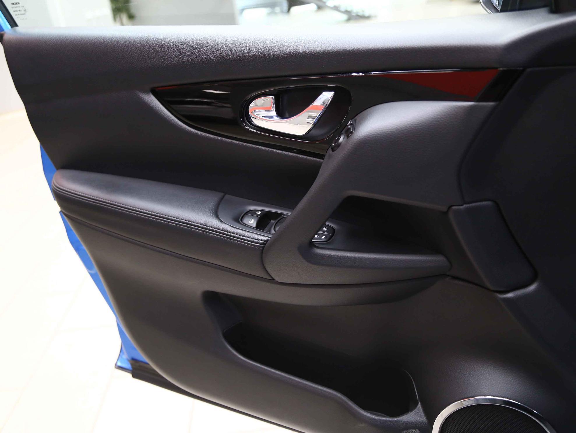 Nissan Qashqai 2019, голубой, ДЦ Орехово
