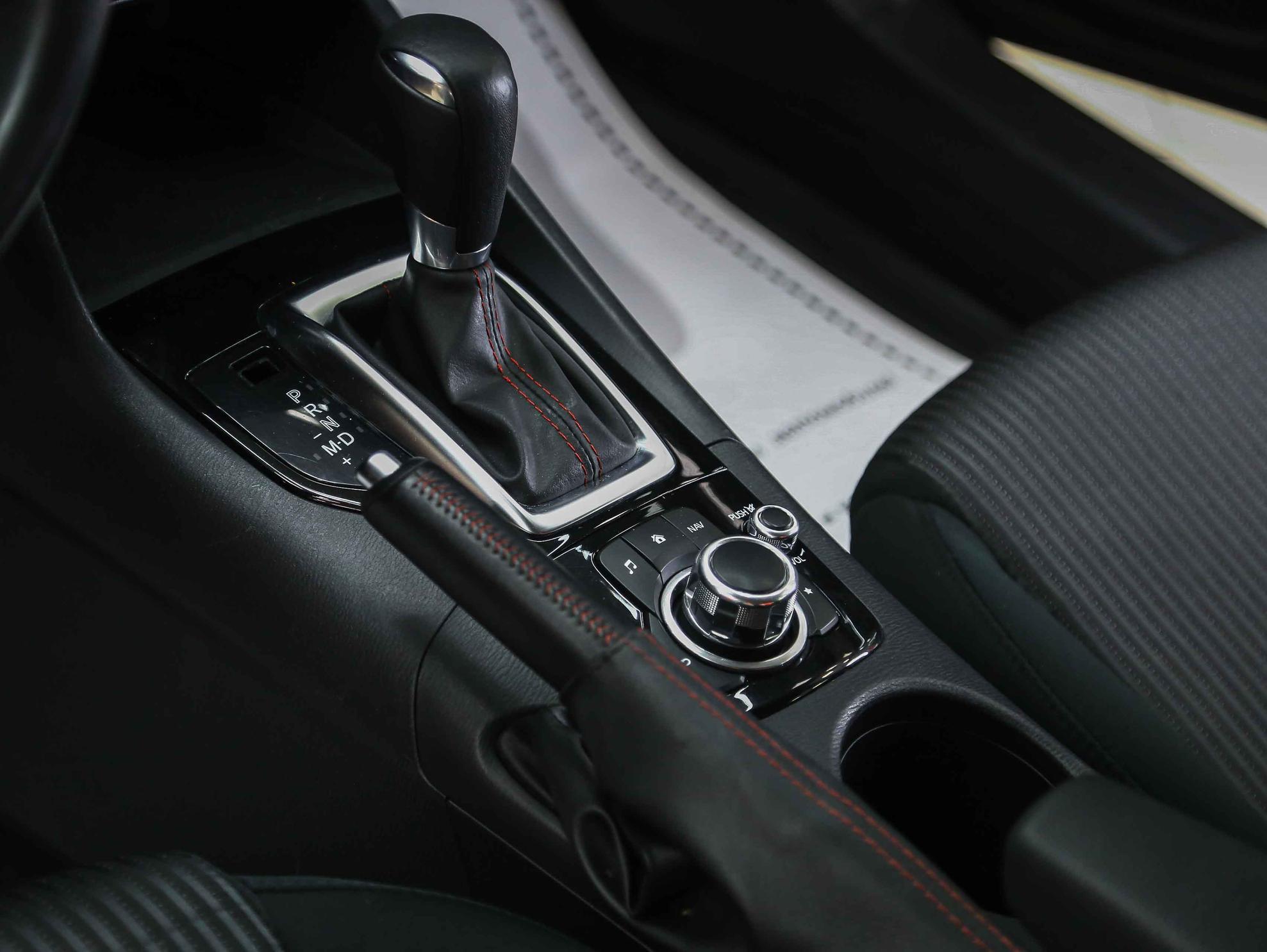 Mazda 3 2014, коричневый, ДЦ Орехово