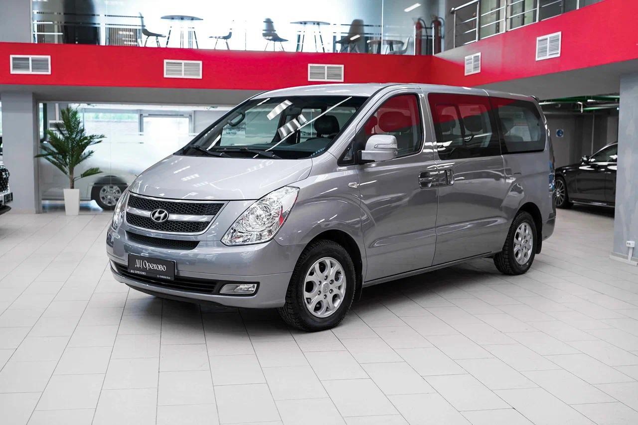 Hyundai Grand Starex 2014, серый, ДЦ Орехово