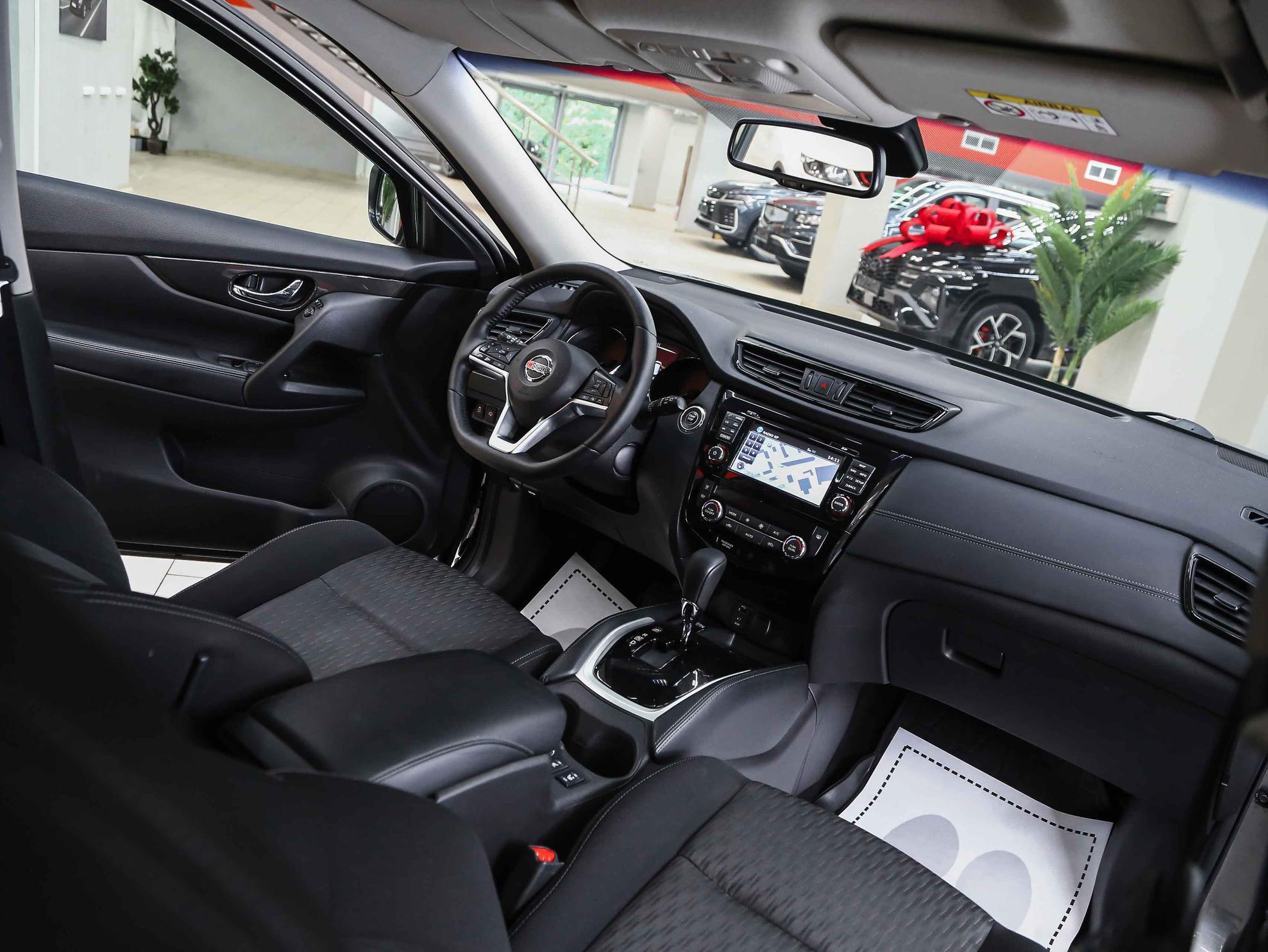 Nissan X-Trail 2019, серый, ДЦ Орехово
