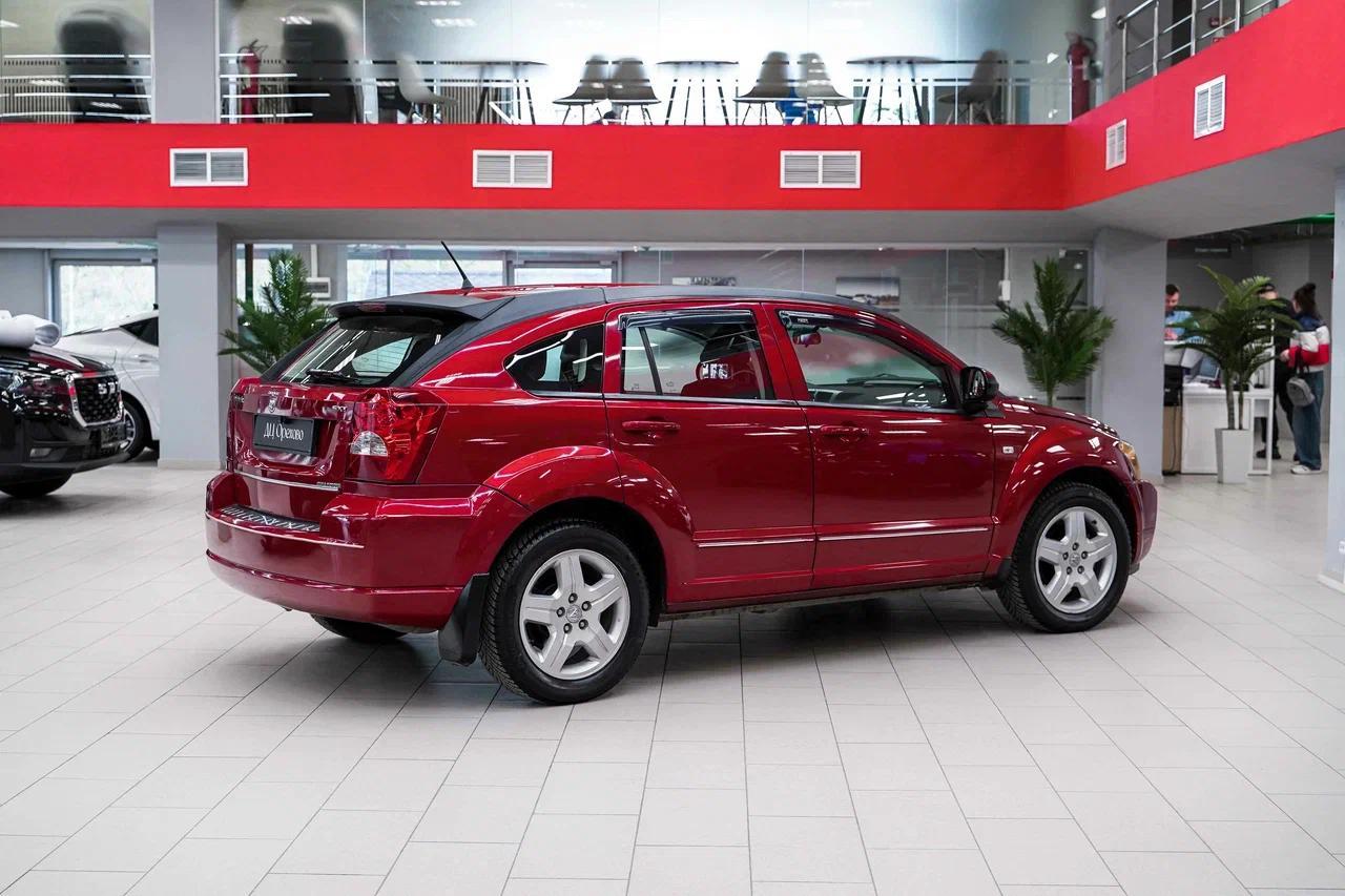 Dodge Caliber 2007, красный, ДЦ Орехово