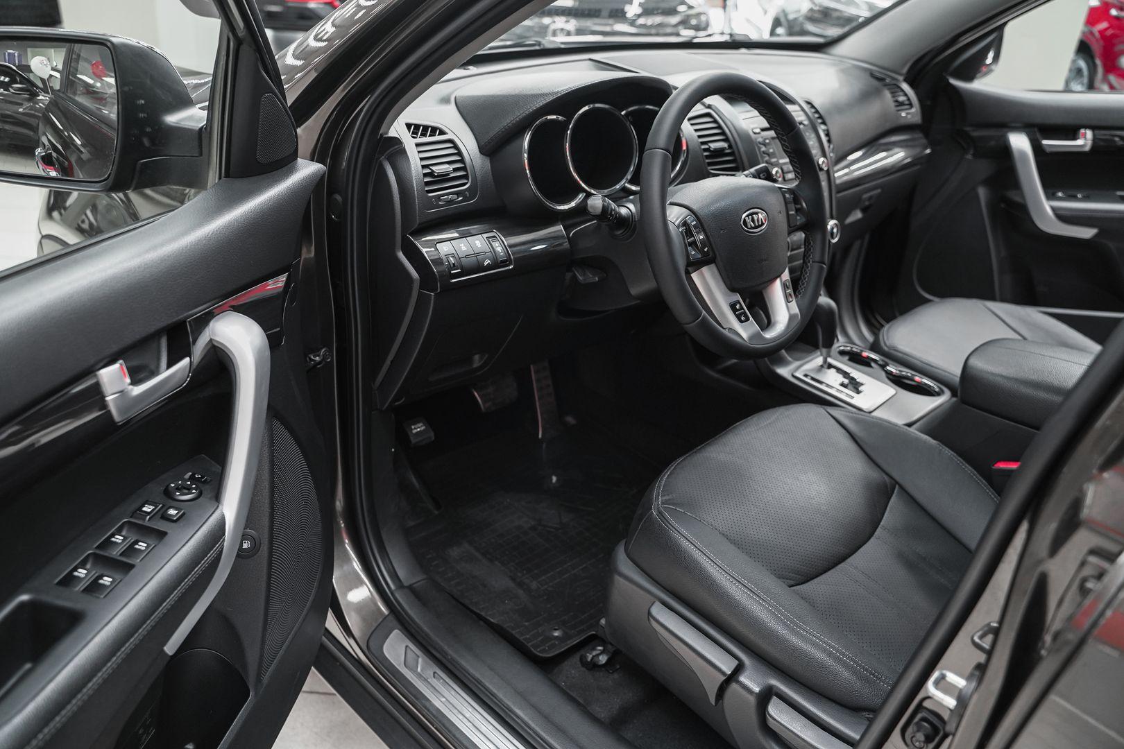 Kia Sorento 2011, коричневый, ДЦ Орехово