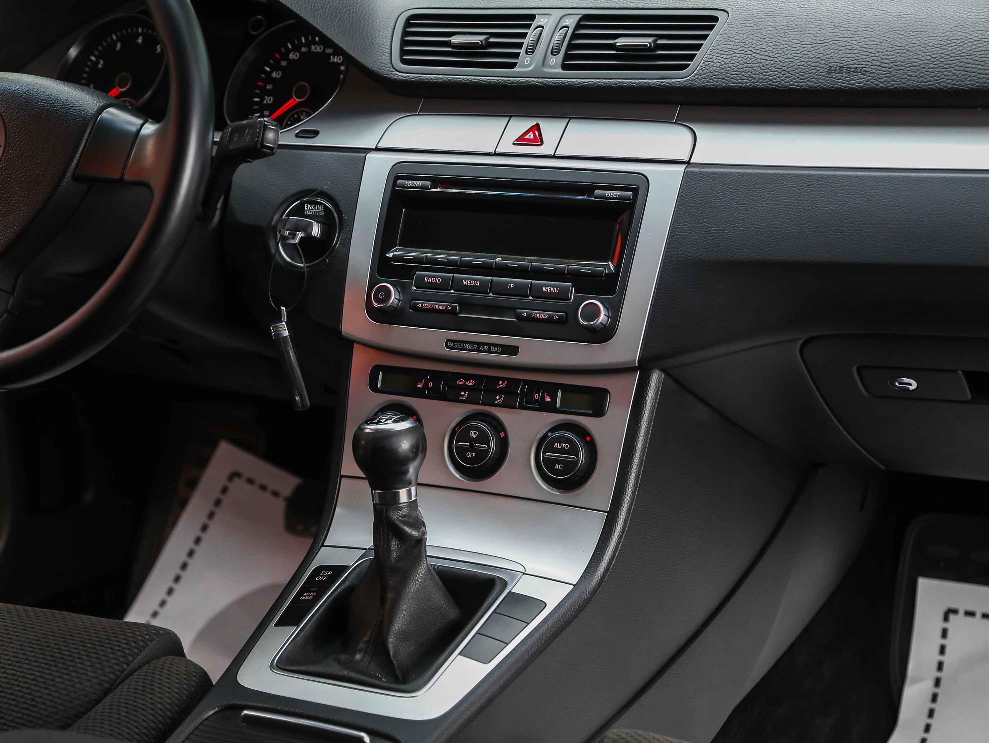 Volkswagen Passat 2009, черный, ДЦ Орехово