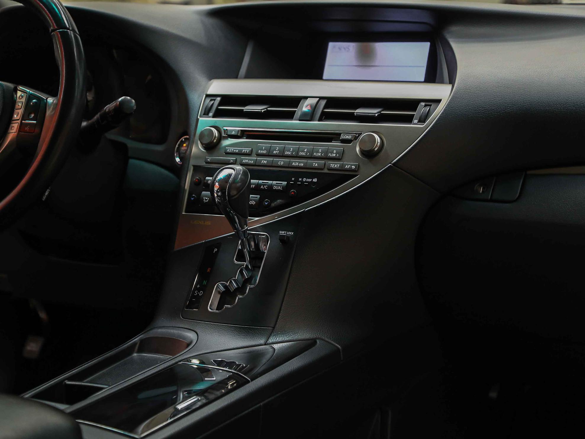 Lexus RX 2012, белый, ДЦ Орехово