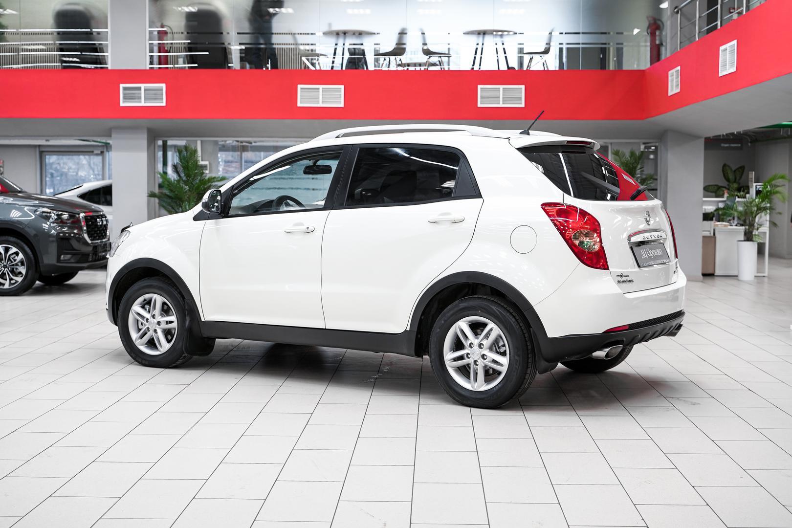 SsangYong Actyon 2011, белый, ДЦ Орехово