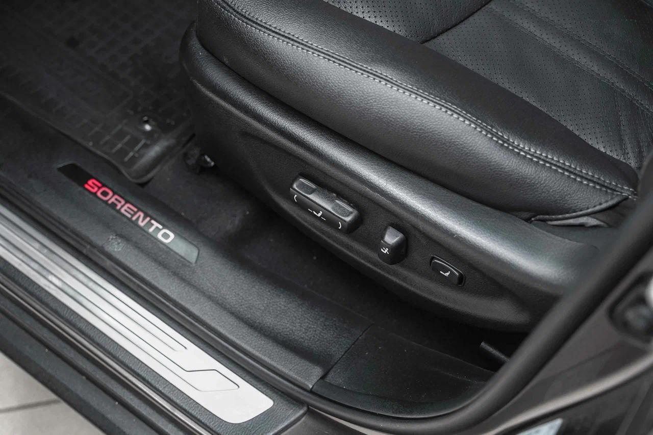 Kia Sorento 2011, коричневый, ДЦ Орехово