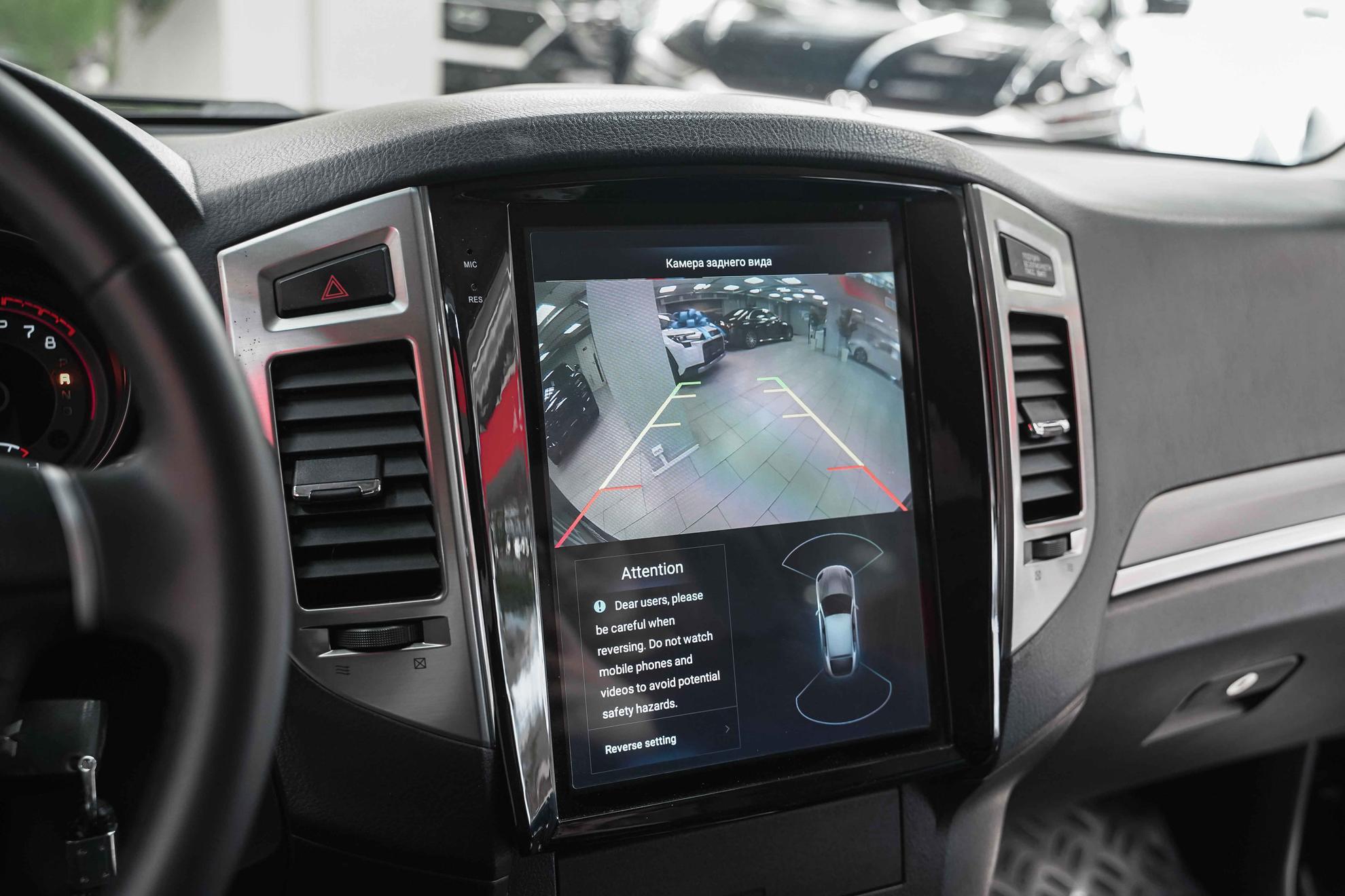 Mitsubishi Pajero 2014, черный, ДЦ Орехово