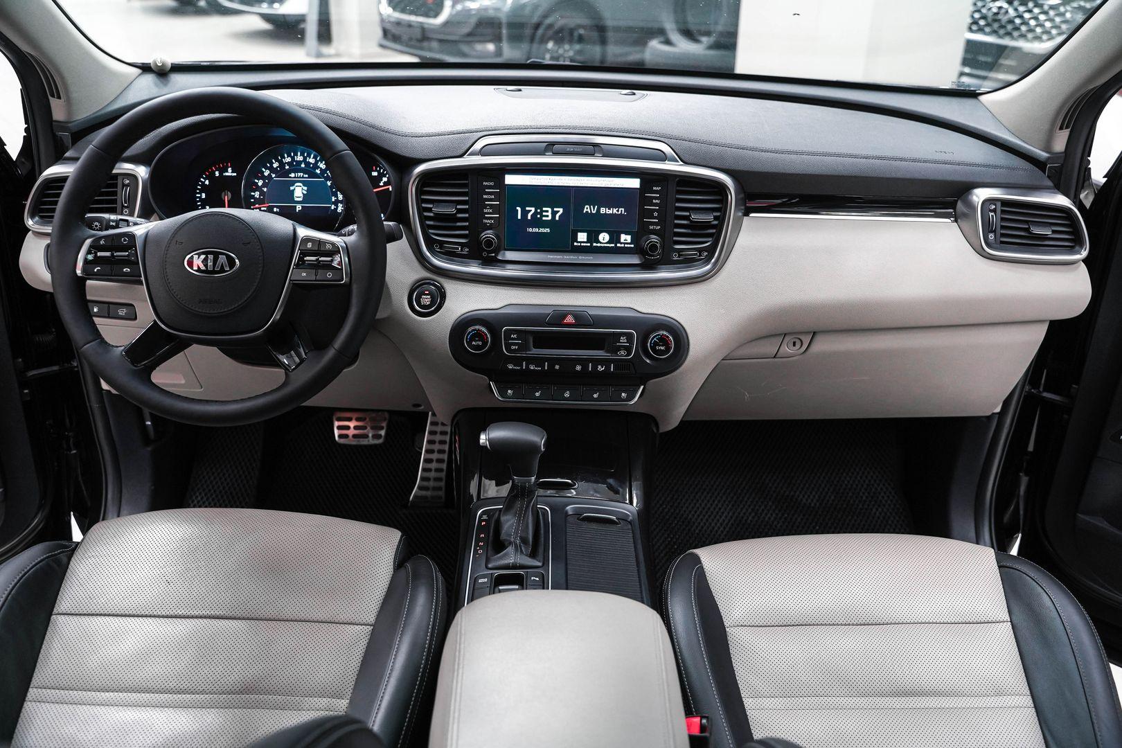Kia Sorento 2018, черный, ДЦ Орехово