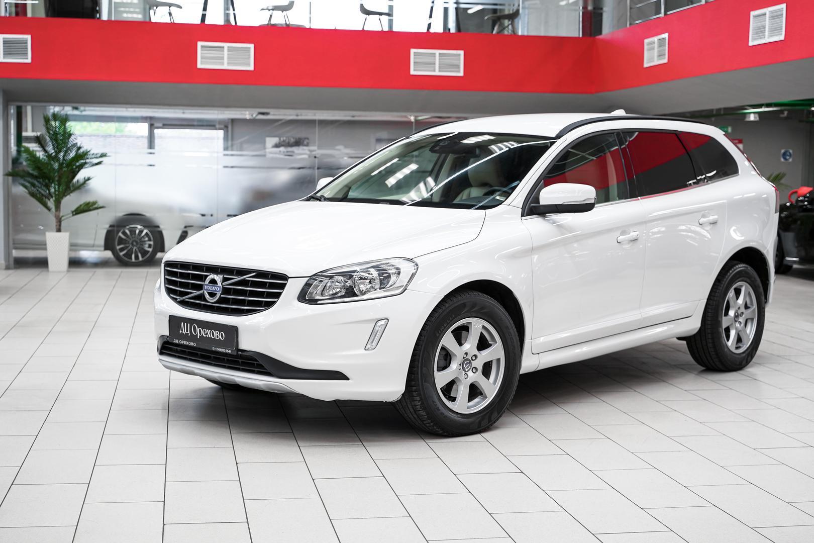 Volvo XC60 2014, белый, ДЦ Орехово