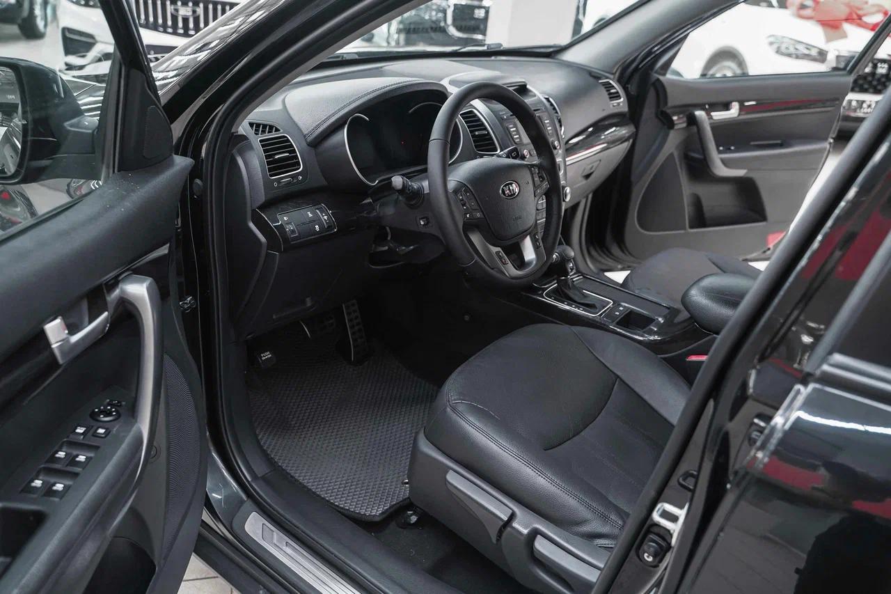 Kia Sorento 2014, черный, ДЦ Орехово