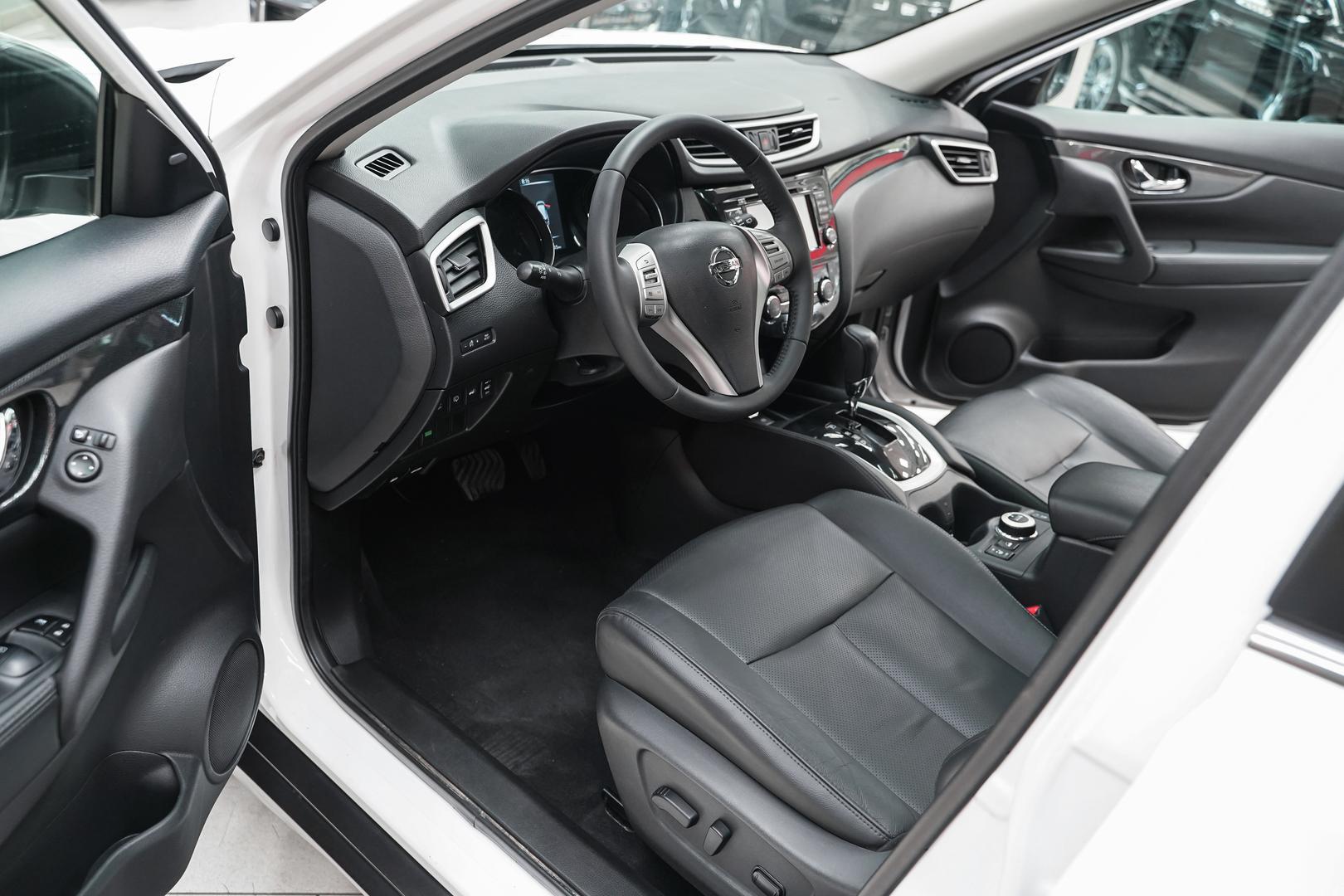 Nissan X-Trail 2015, белый, ДЦ Орехово