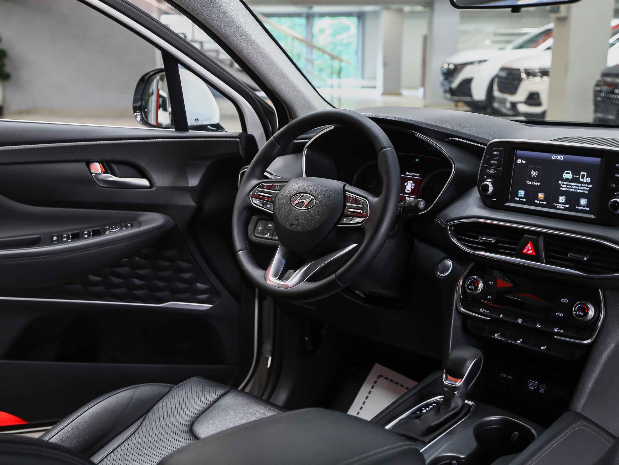 Hyundai Santa Fe 2019, белый, ДЦ Орехово