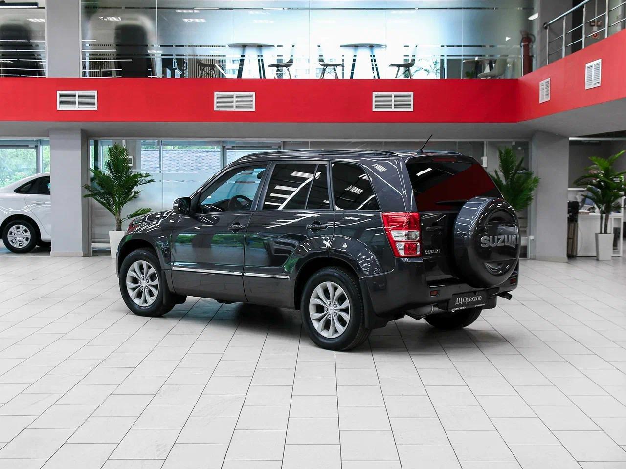 Suzuki Grand Vitara 2013, серый, ДЦ Орехово
