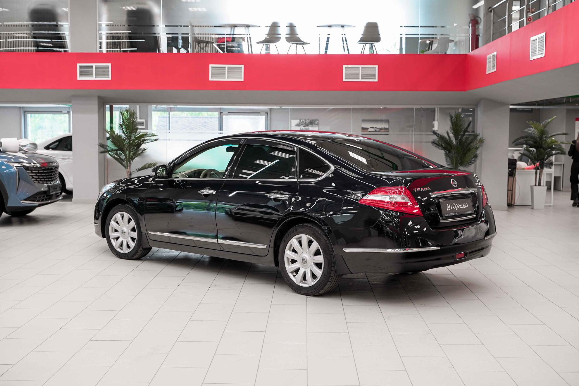 Nissan Teana 2010, черный, ДЦ Орехово