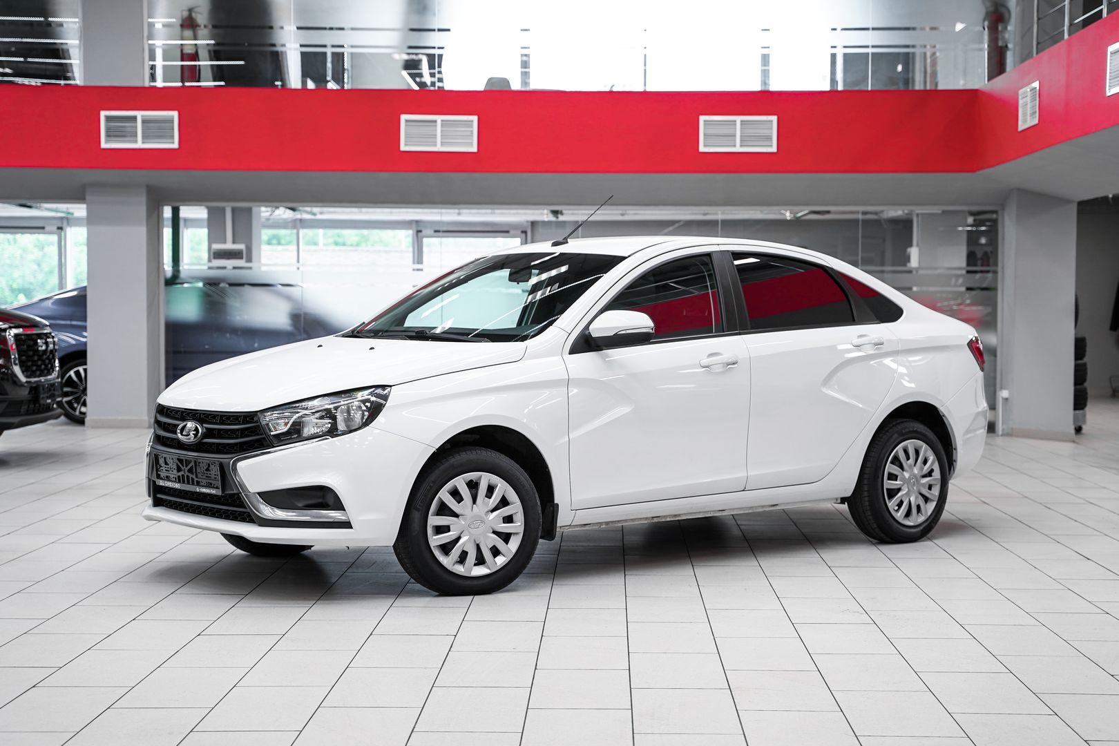 LADA (ВАЗ) Vesta 2018, белый, ДЦ Орехово