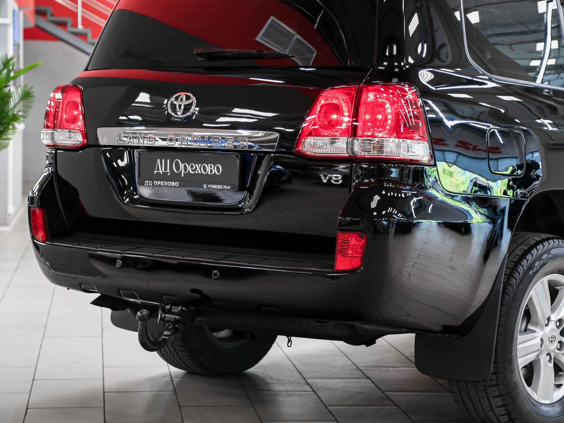 Toyota Land Cruiser 2011, черный, ДЦ Орехово
