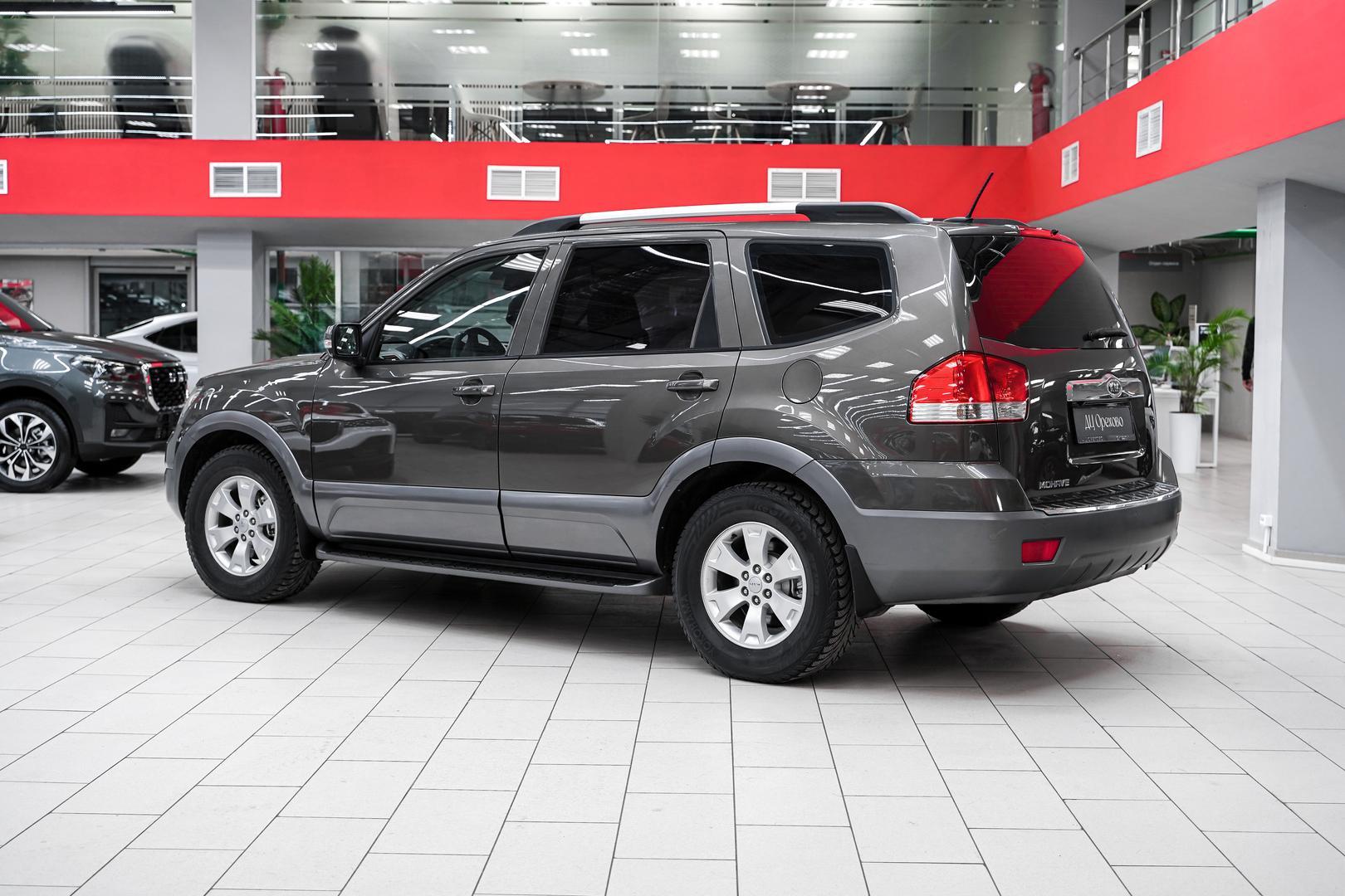 Kia Mohave 2010, бежевый, ДЦ Орехово