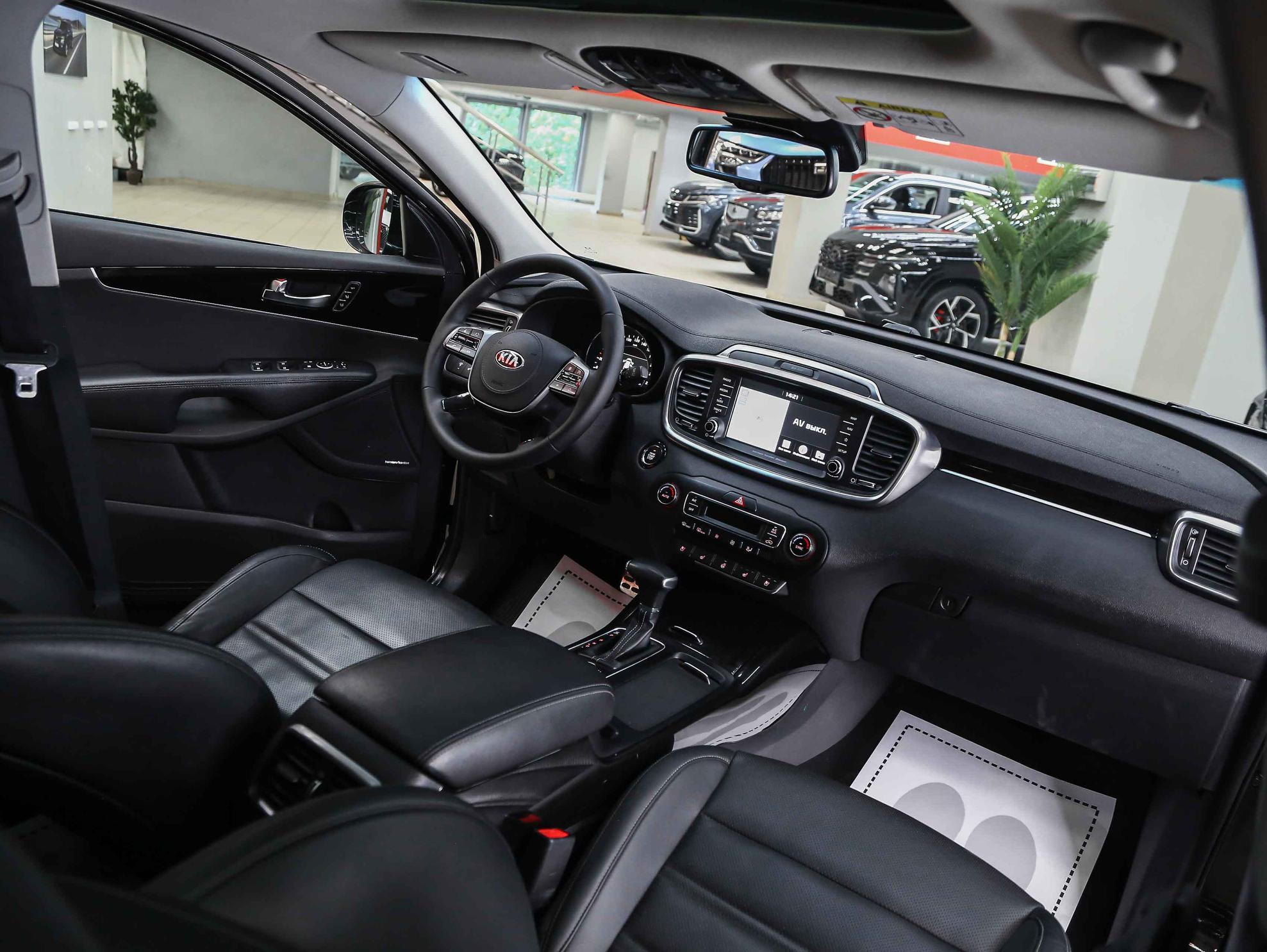 Kia Sorento 2018, черный, ДЦ Орехово