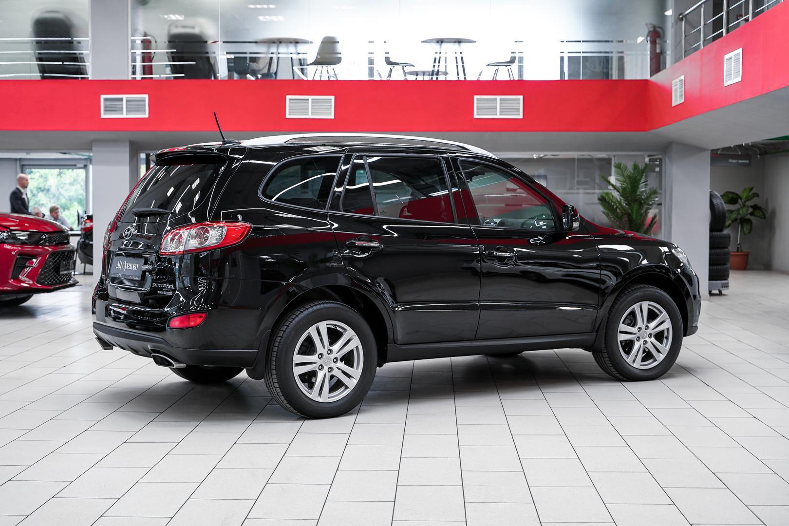 Hyundai Santa Fe 2010, черный, ДЦ Орехово