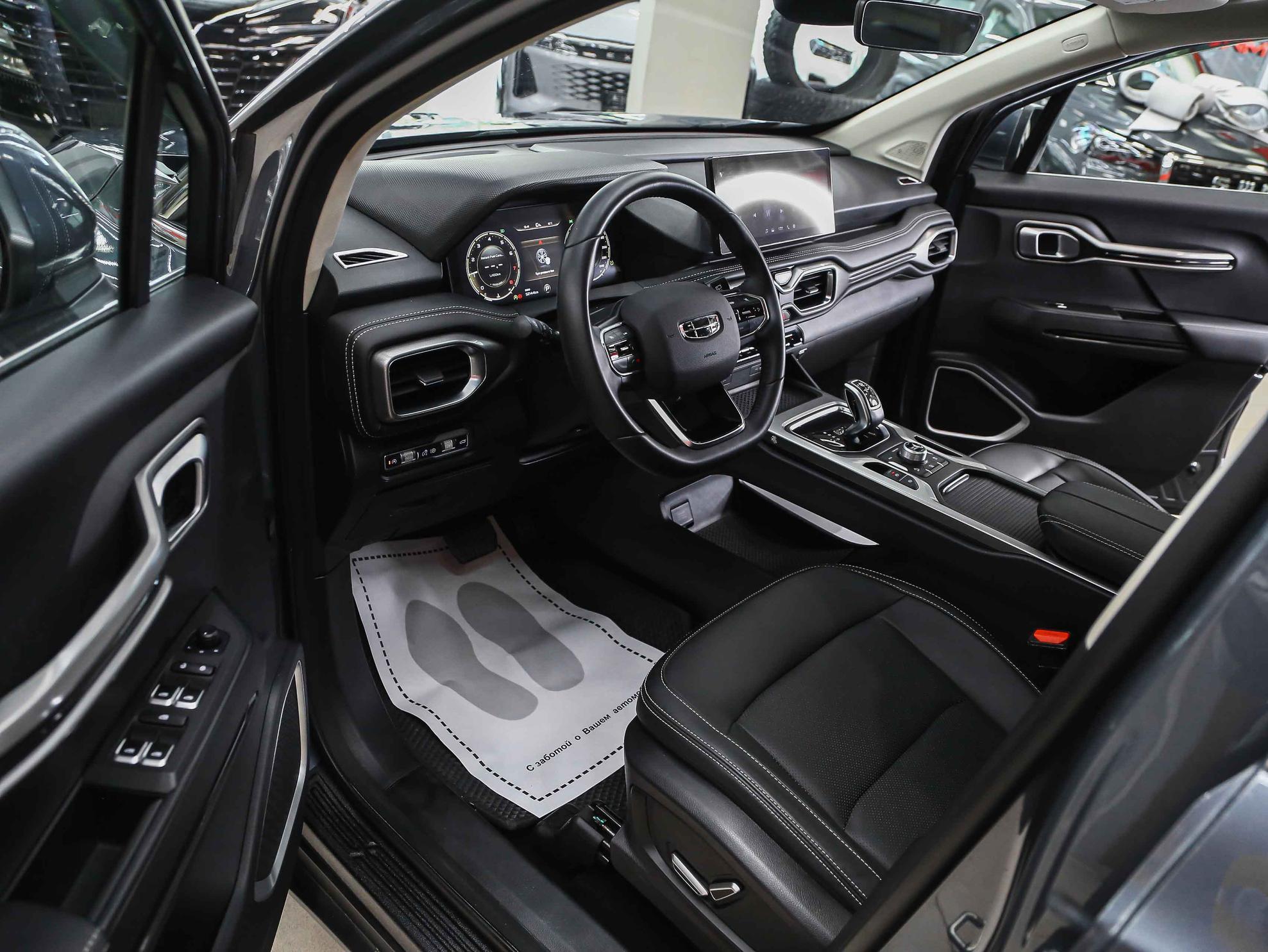 Geely Okavango 2023, серый, ДЦ Орехово