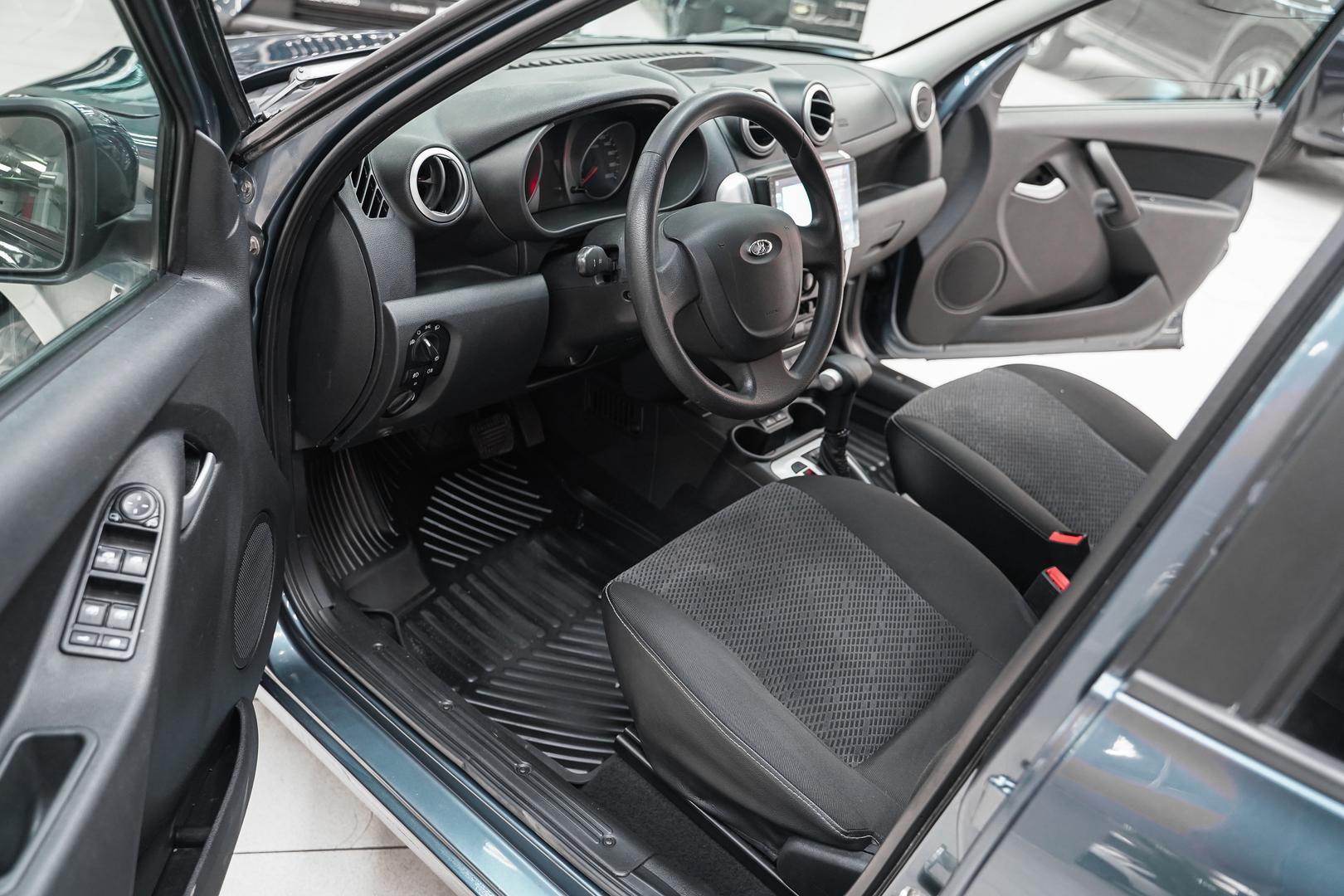 LADA (ВАЗ) Granta 2014, серый, ДЦ Орехово