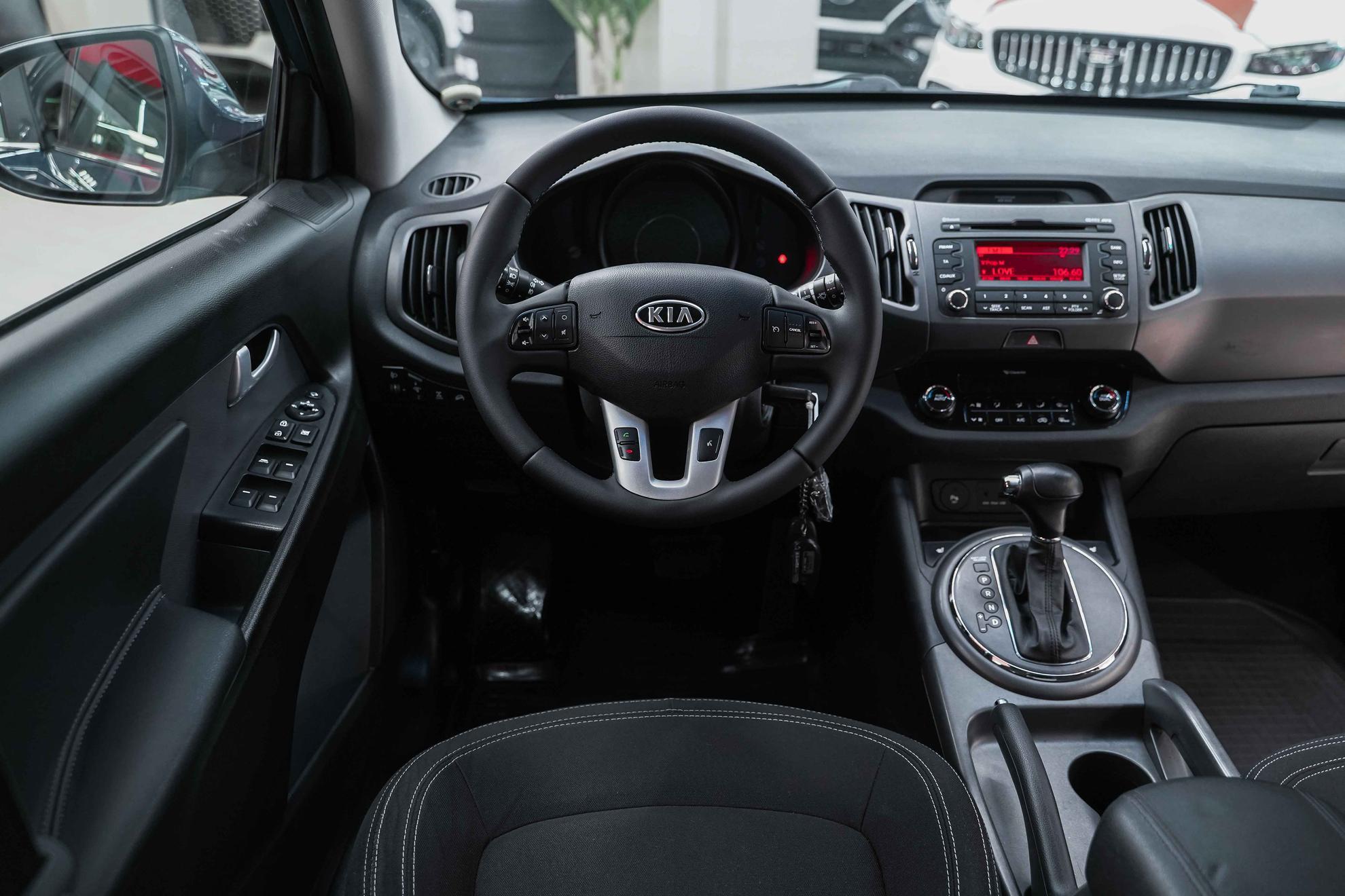Kia Sportage 2012, синий, ДЦ Орехово