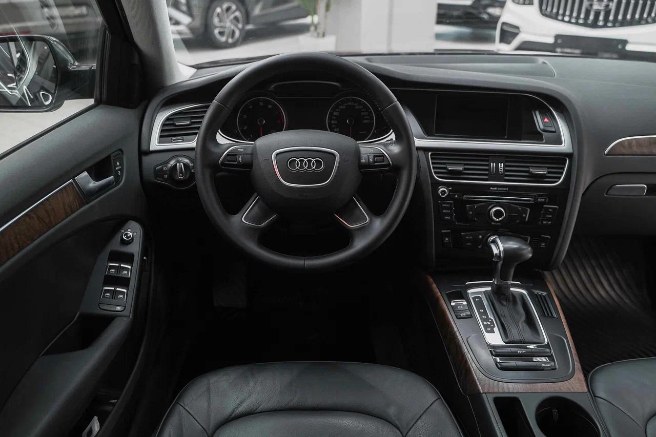Audi A4 2014, коричневый, ДЦ Орехово