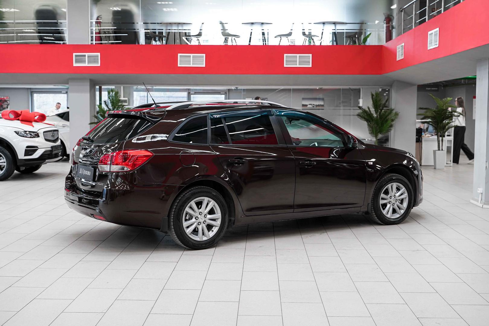 Chevrolet Cruze 2013, коричневый, ДЦ Орехово
