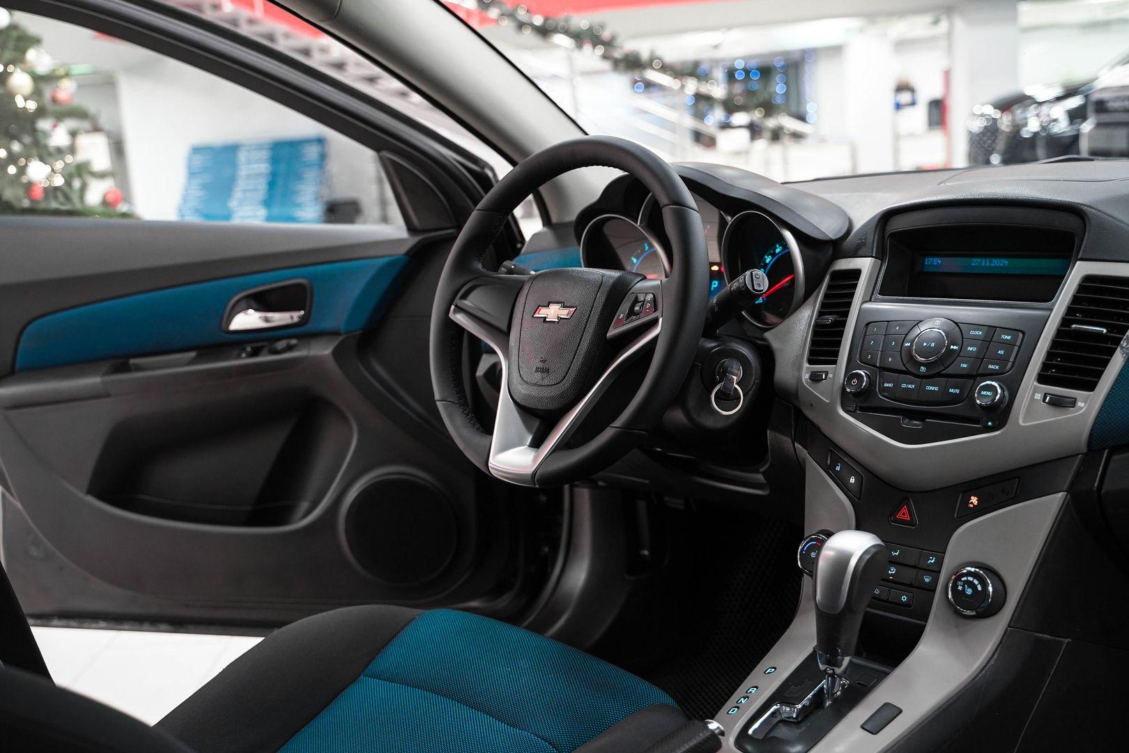 Chevrolet Cruze 2012, черный, ДЦ Орехово