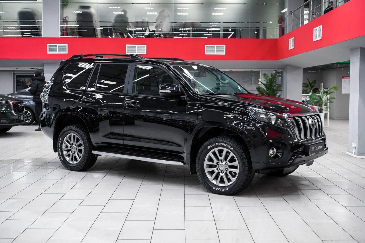 Toyota Land Cruiser Prado 2016, черный, ДЦ Орехово