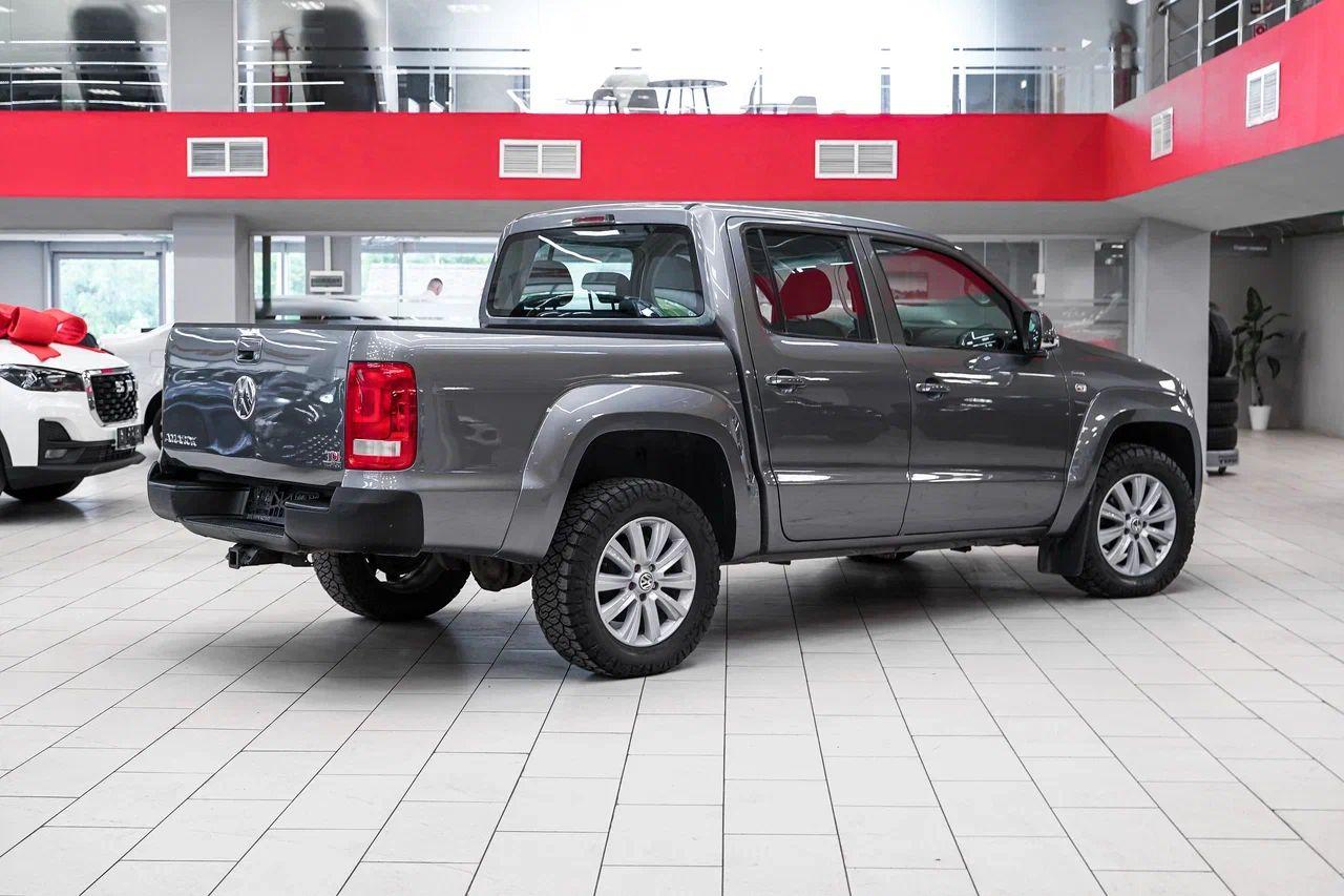 Volkswagen Amarok 2013, серый, ДЦ Орехово
