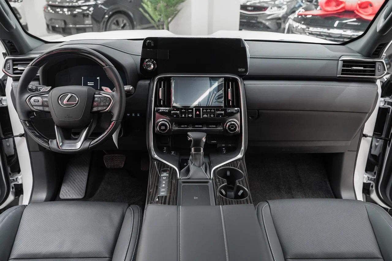 Lexus LX 2025, белый, ДЦ Орехово