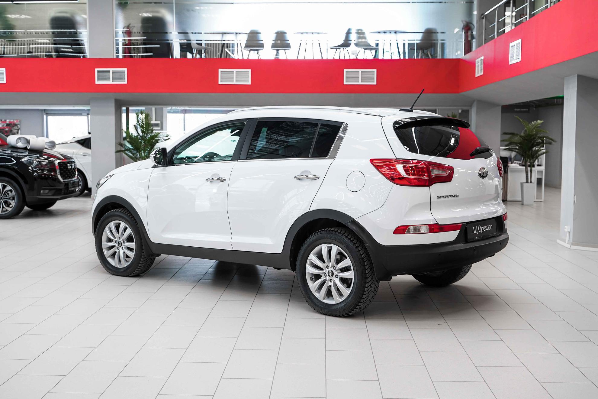 Kia Sportage 2013, белый, ДЦ Орехово