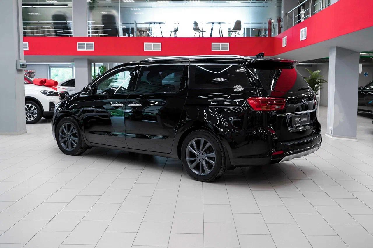 Kia Carnival 2019, черный, ДЦ Орехово