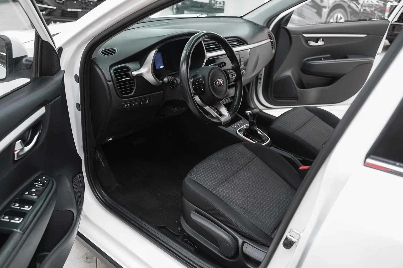 Kia Rio 2020, белый, ДЦ Орехово