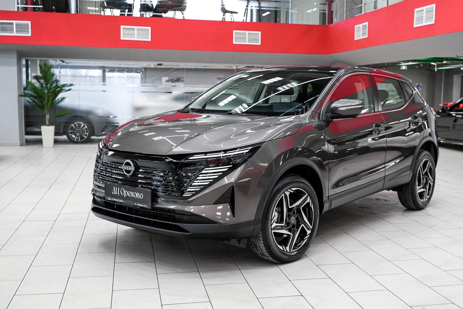 Nissan Qashqai 2025, золотой, ДЦ Орехово