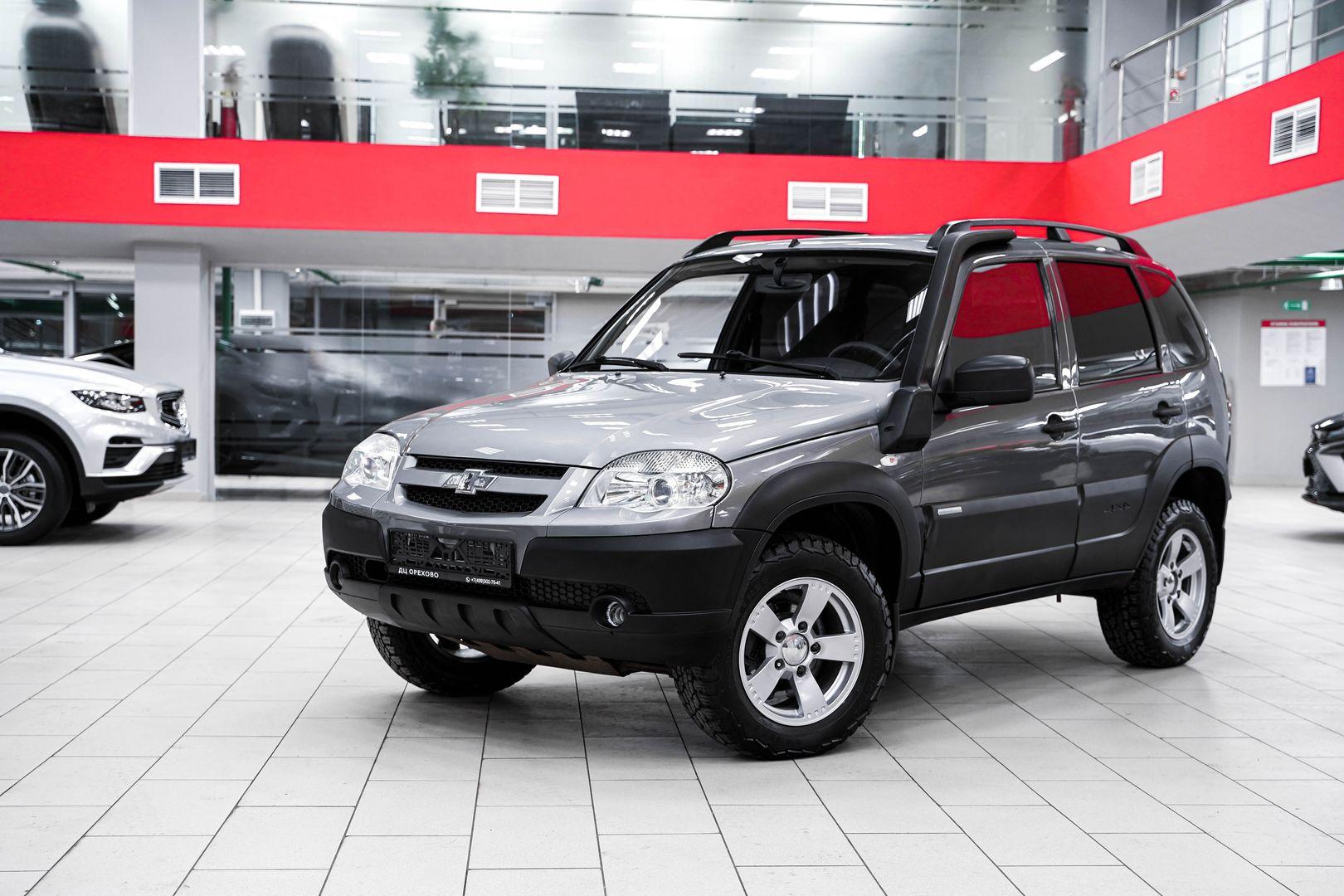 Chevrolet Niva 2013, серый, ДЦ Орехово