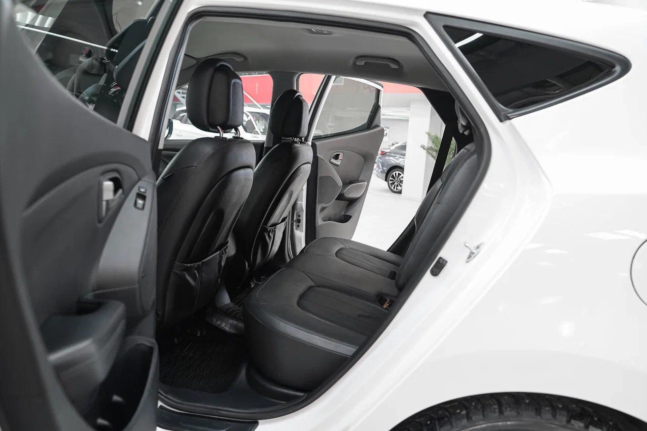 Hyundai ix35 2015, белый, ДЦ Орехово